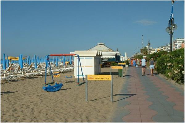 Hotel Mayer Lido di Jesolo Exterior foto